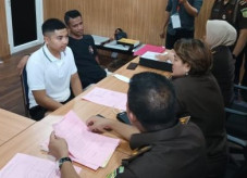 Penyidik Polda Sumut...