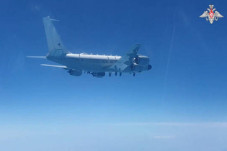 2 Jet Tempur Su-27 Rusia...