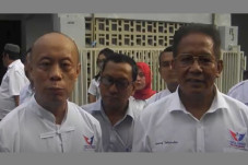 Bacaleg Samuel Teguh:...
