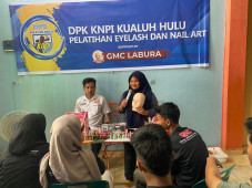 Ganjar Milenial Kembangkan...