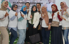 UMKM Sahabat Sandi Salurkan...