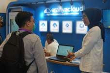 Jelang Peluncuran Fitur...