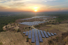 Kembangkan Energi Hijau, 4...