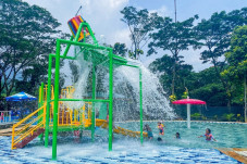Serunya Liburan di Taman...