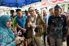 Bangkitkan Ekonomi Lokal,...
