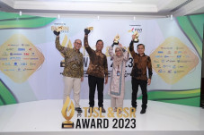 Sukses Terapkan Bisnis...