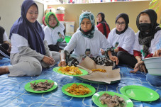 Wong Kito Ganjar Latih...