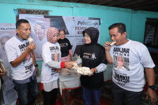 Dorong Ekonomi Warga,...