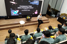 Dari SMA Pangudi Luhur...