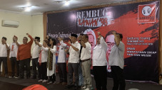 Yusuf Lakaseng Minta...