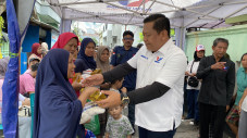 Ringankan Beban Masyarakat,...