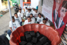 Ganjar Creasi Gelar...