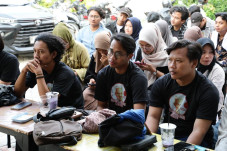 Ganjar Milenial Gelar...