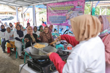 Wanita Nelayan Ganjar...