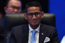 Momen Libur Nataru,...