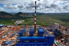 Percepat Proyek Smelter,...