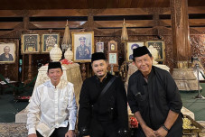 Jelang Ramadan, Panji...