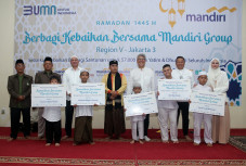 Bank Mandiri Tebar Berkah...