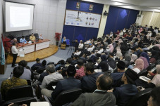 Dekan FU UIN Syarif...
