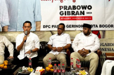 Hadiri Halalbihalal...