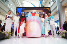 MS Glow Perfume Hadirkan...