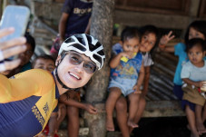 Ayobantu dan ByeBye-FEVER...