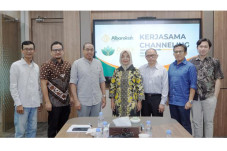 Perluas Produk dan Layanan...
