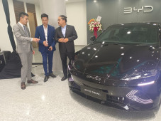 Harmony Auto Resmikan...