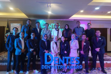 Dentes Dentistry Award...