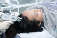 Mengenal Terapi Hydrafacial...