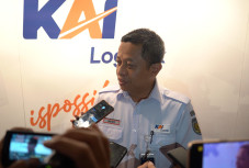 Perkuat Bisnis, KAI...