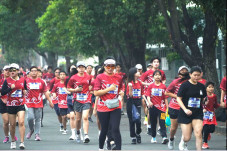 1.000 Peserta Meriahkan...