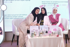 BB Cream Berkonsep Skincare...