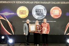 Konsisten Menerapkan...