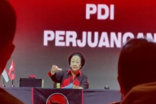Megawati Bakal Beri...
