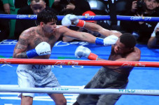 Duel Ulang Devin Haney...