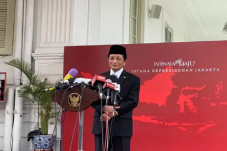 Berangkat ke Arab Saudi,...