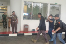 Pakai Masker, Ini Penampakan...