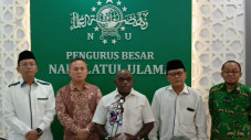 Natalius Pigai Mau Bangun...