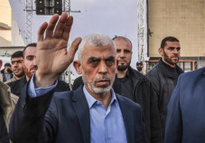 Israel Tolak Kembalikan...