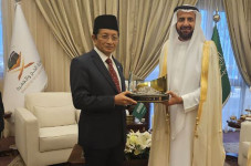 3 Hal Ini Didiskusikan...