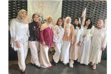 Safwa Najla Cs Tepis...