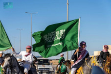 Mengapa Arab Saudi Tidak...