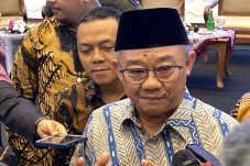 100 Hari Kerja Prabowo-Gibran,...