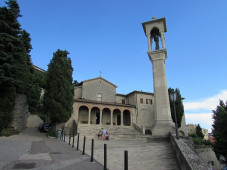 7 Rahasia San Marino...