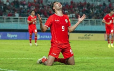 Mengapa Jens Raven Tidak...
