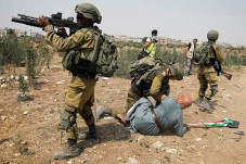 Agresi Israel di Tepi...
