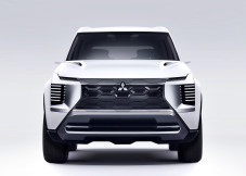 Mitsubishi Ragu Bergabung...