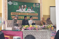 Sambut Harlah ke-102...