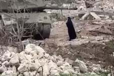 Heroik, Wanita Lebanon...